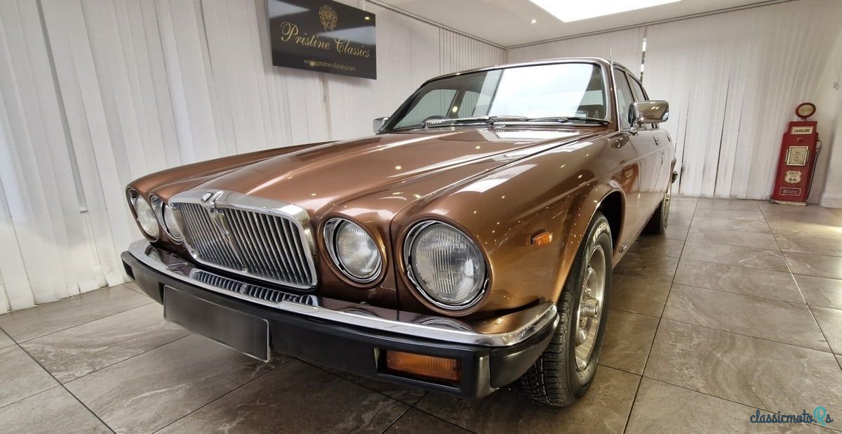 1980' Jaguar XJ photo #3