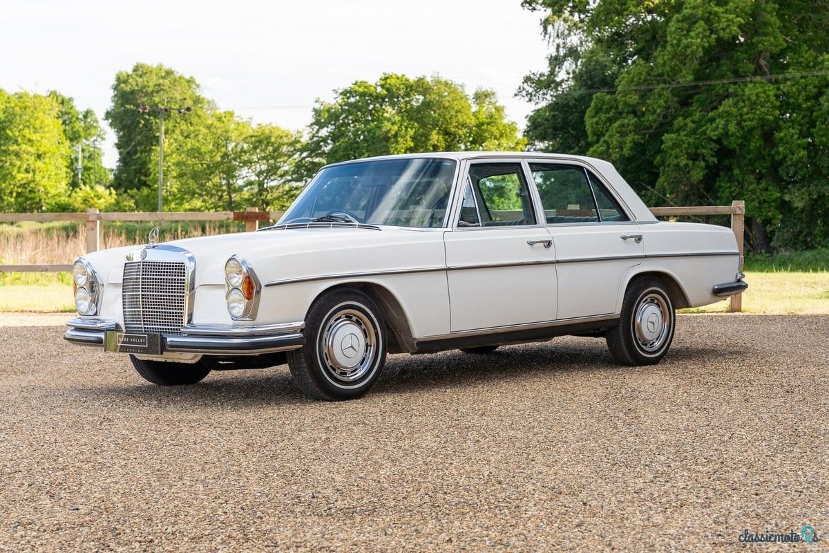 1972' Mercedes-Benz 280 photo #3