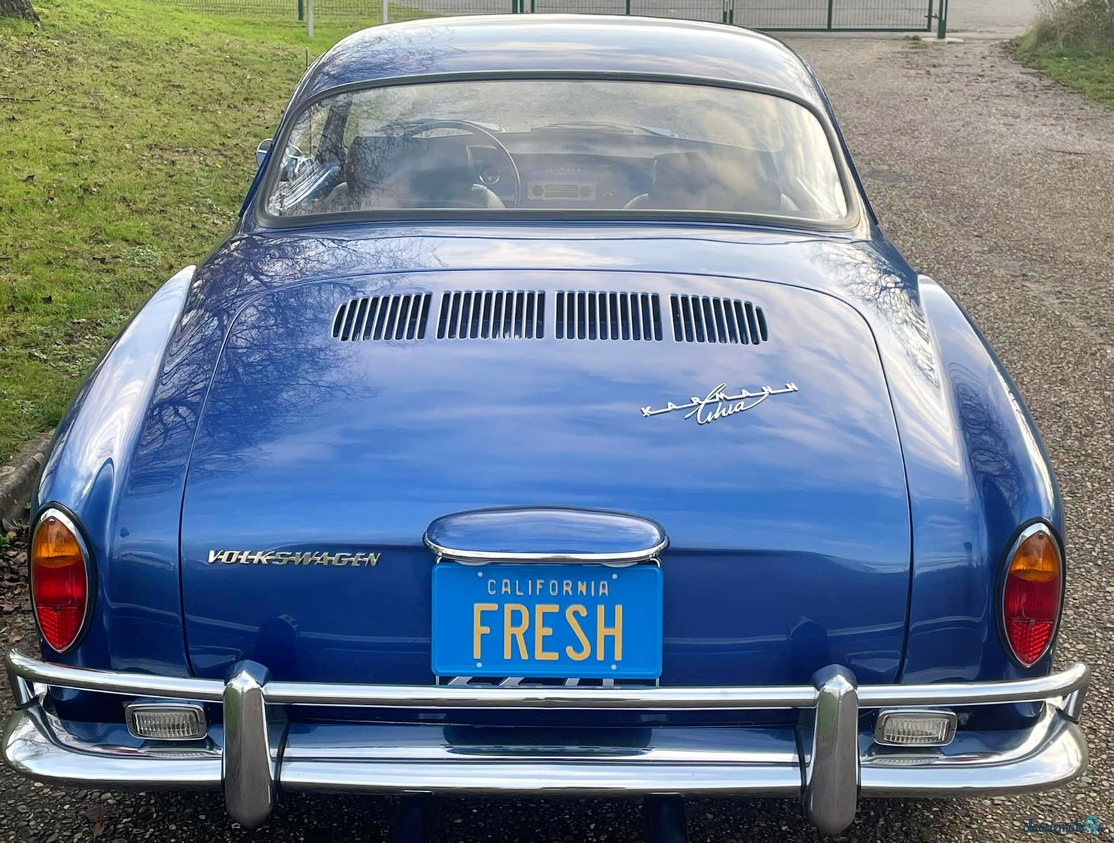 1967' Volkswagen Karmann Ghia photo #6