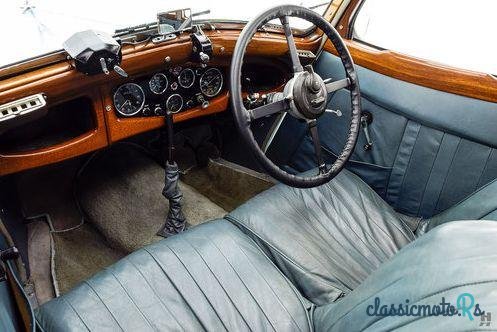 1935' Riley Kestrel Saloon photo #3