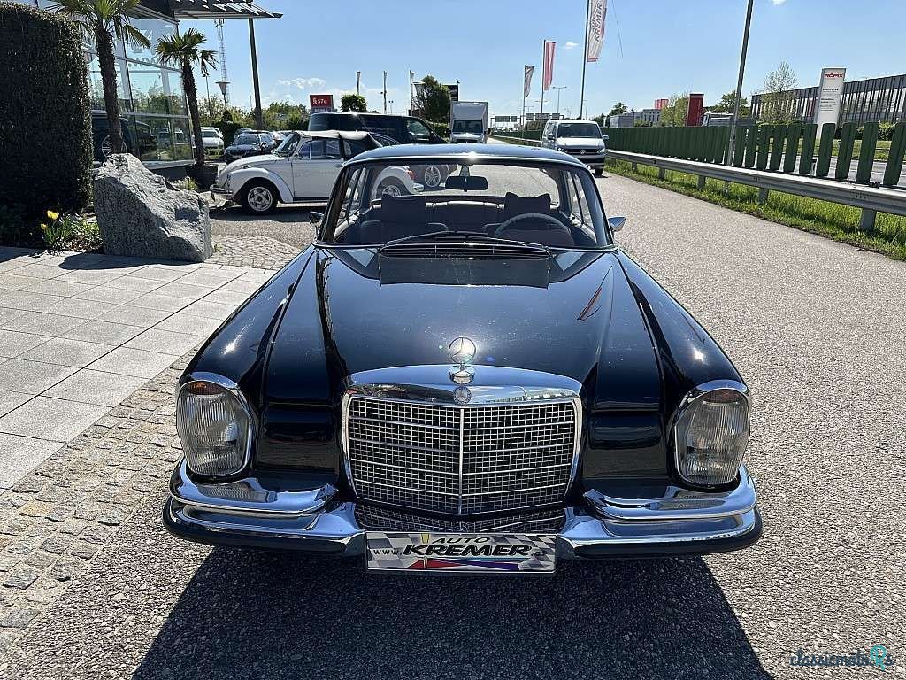 1970' Mercedes-Benz 280 photo #3