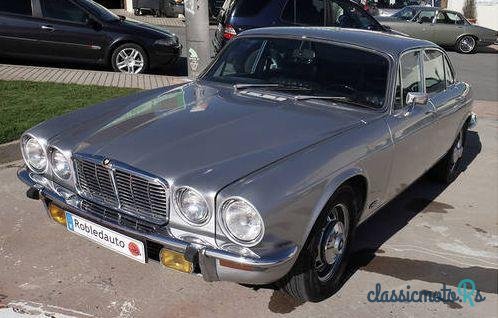 1985' Jaguar XJ photo #2