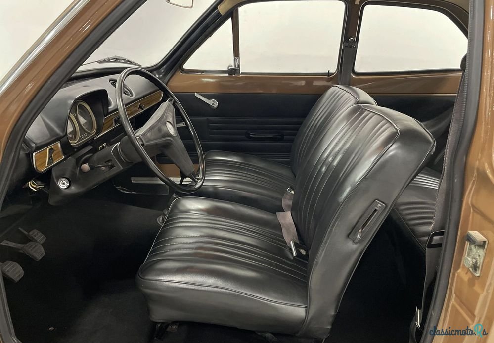 1971' Ford Escort photo #3