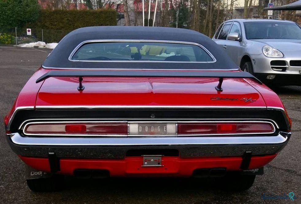 1970' Dodge Challenger photo #3
