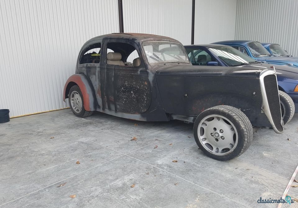 1936' Standard photo #2