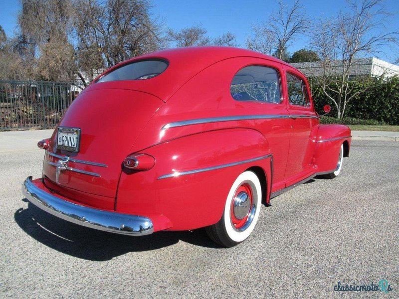 1947' Ford Deluxe Super Deluxe photo #1