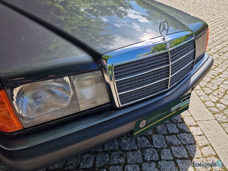 1992' Mercedes-Benz 190E 1.8 photo #2