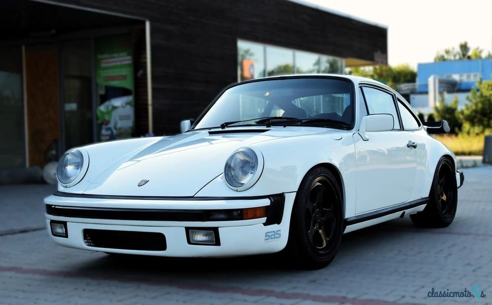 1980' Porsche 911 photo #3