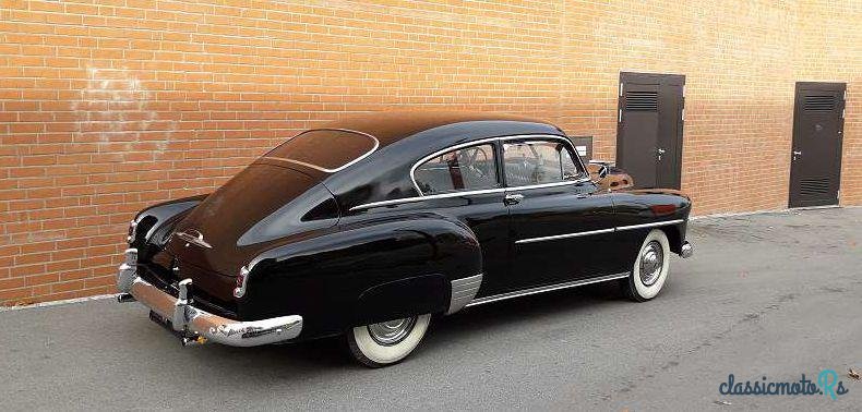 1952' Chevrolet Fleetline photo #1