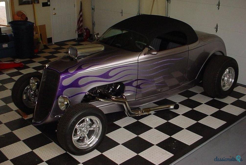 1933' Ford Custom photo #3