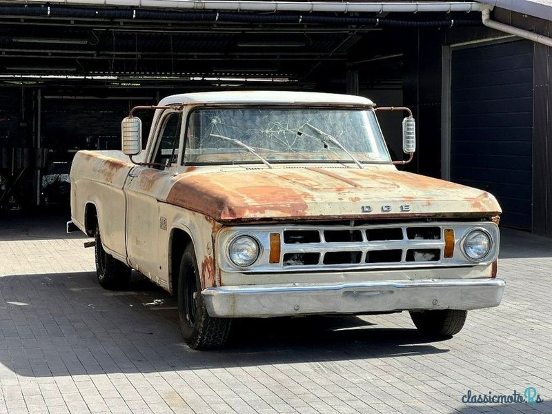 1968' Dodge D100 photo #1