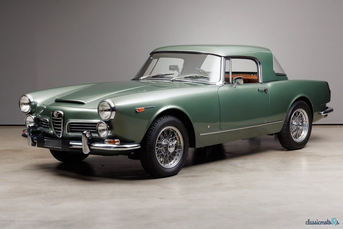 1962' Alfa Romeo 2600 photo #2