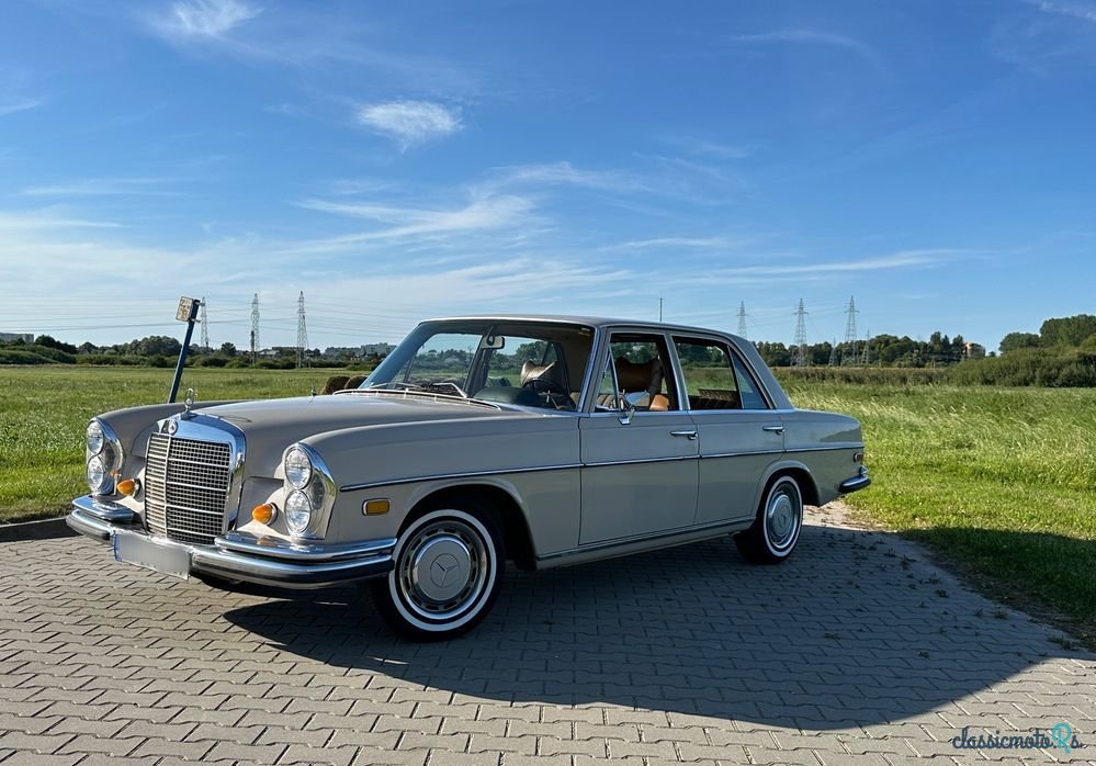 1969' Mercedes-Benz 280 photo #4