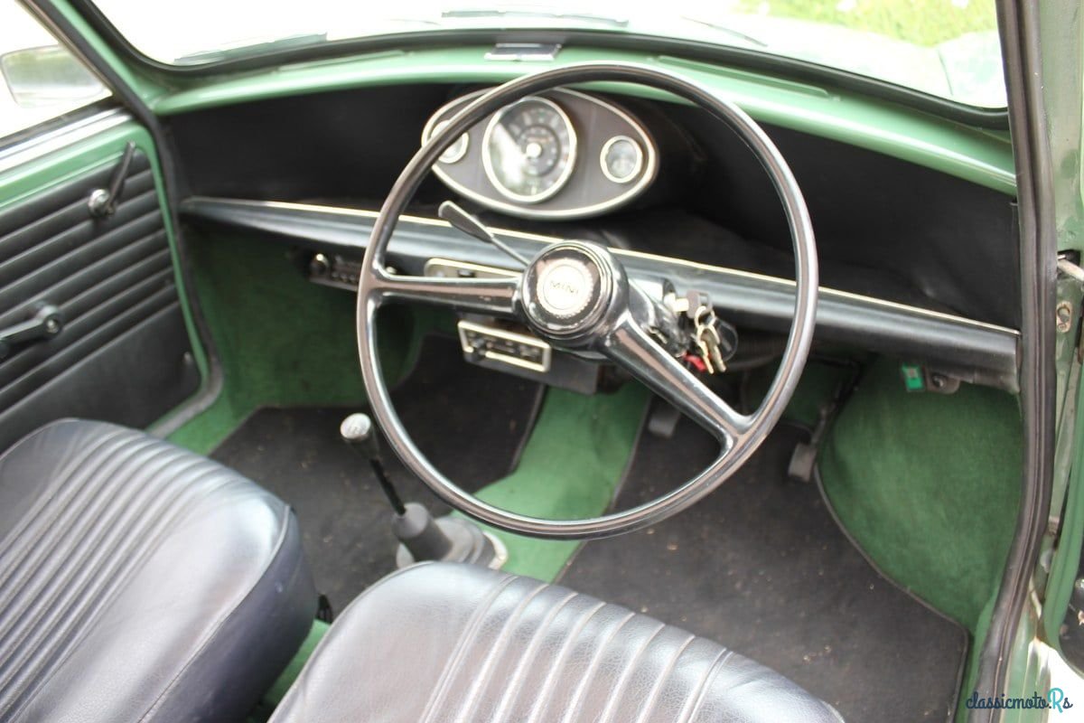 1975' Morris Mini photo #2