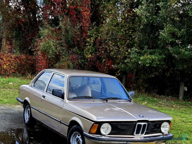 1977' BMW Seria 3 318I photo #3