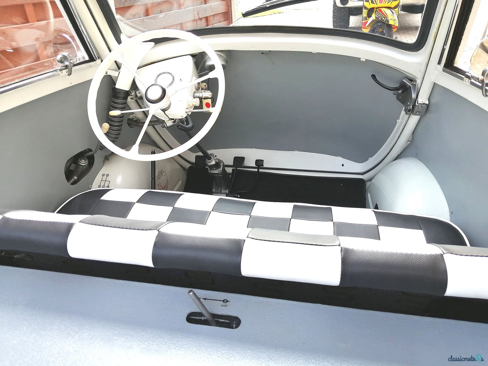 1957' BMW Isetta 300 Export photo #4