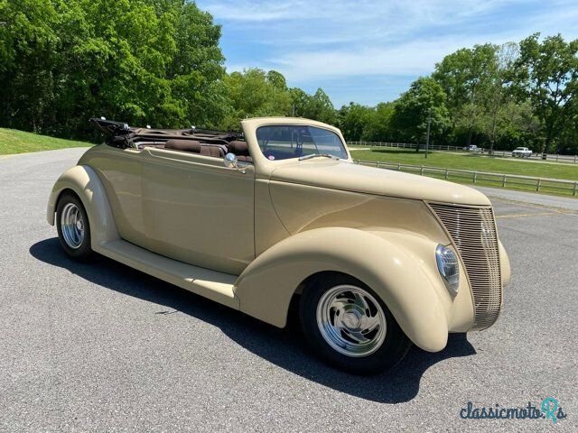 1937' Ford photo #6