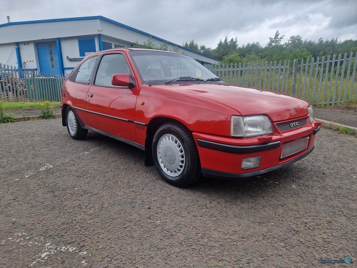 1987' Vauxhall Astra photo #5