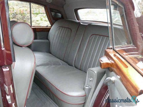 1949' Bentley Mark VI Mk Vi Mulliner Saloon photo #3
