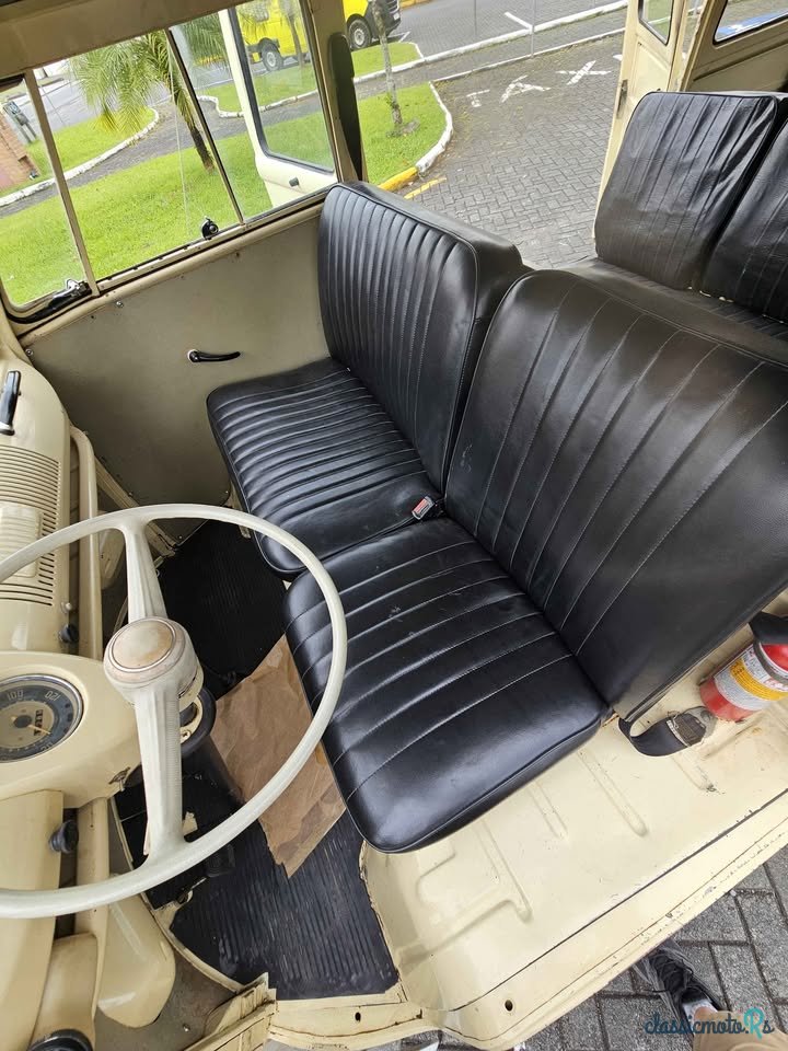 1974' Volkswagen Vans photo #6