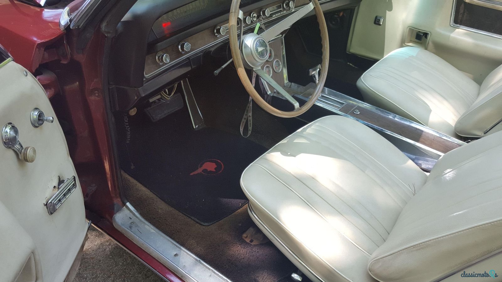 1968' Pontiac Bonneville photo #2