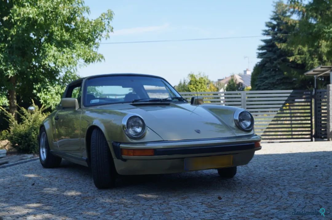 1976' Porsche 911 photo #3