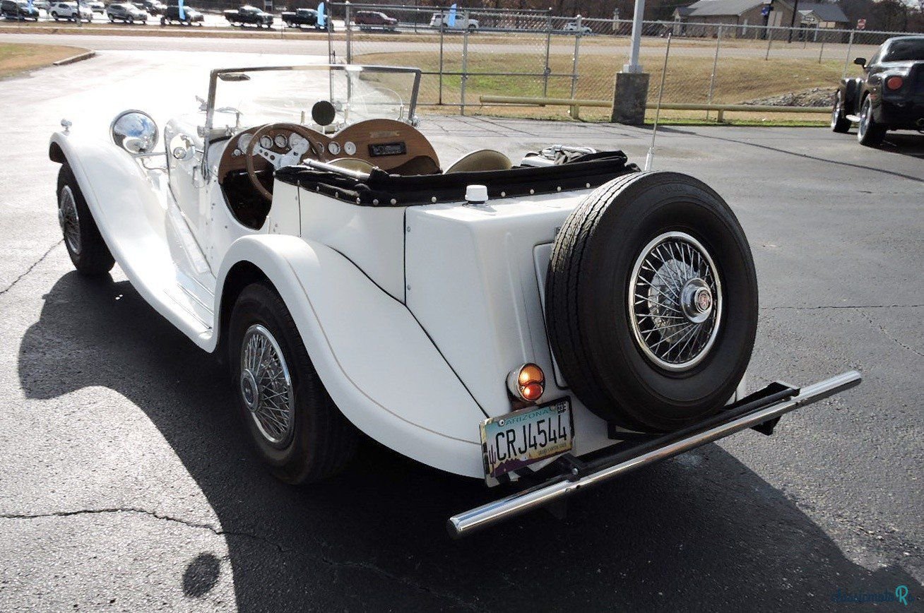 1937' Jaguar SS100 Replica photo #4