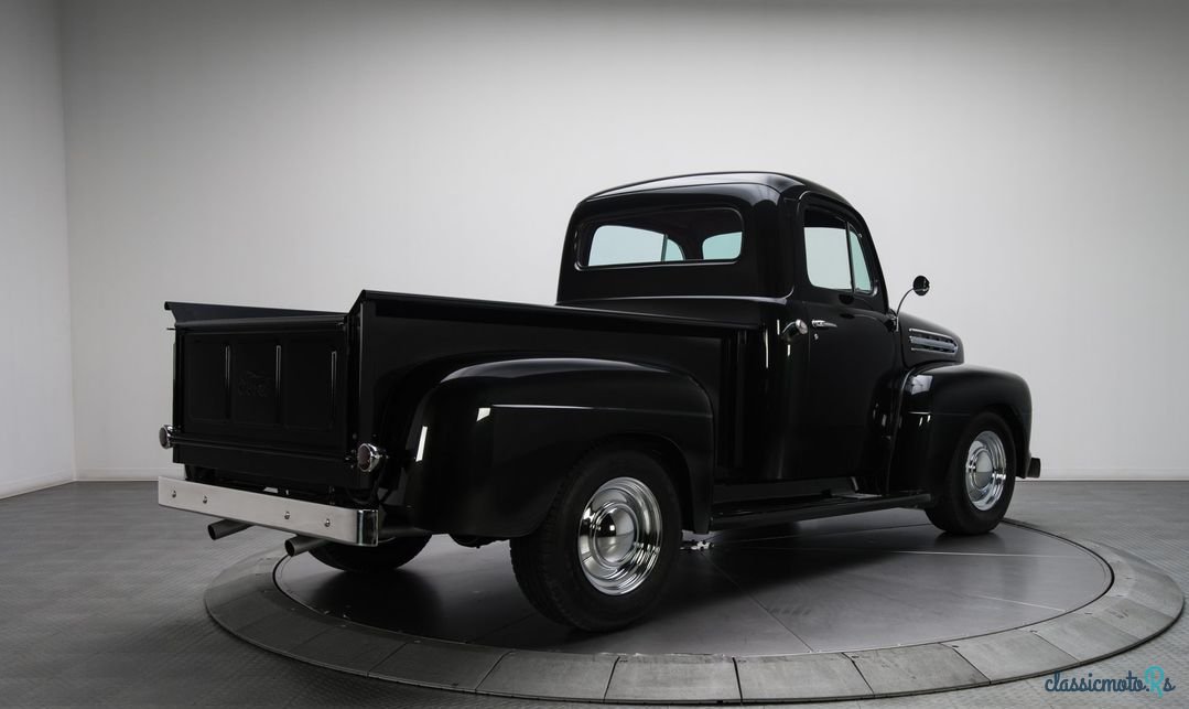 1952' Ford F-100 photo #4