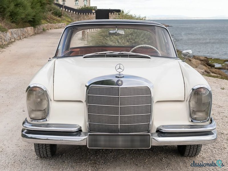 1962' Mercedes-Benz 220 photo #4