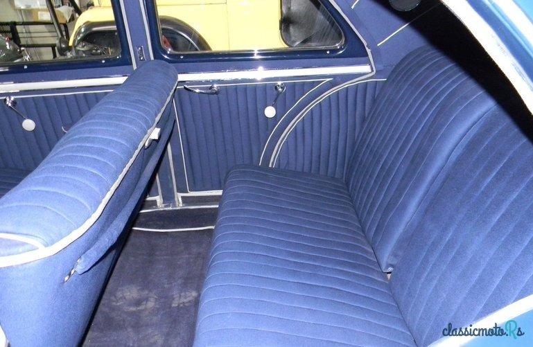 1937' Cord 812 photo #5