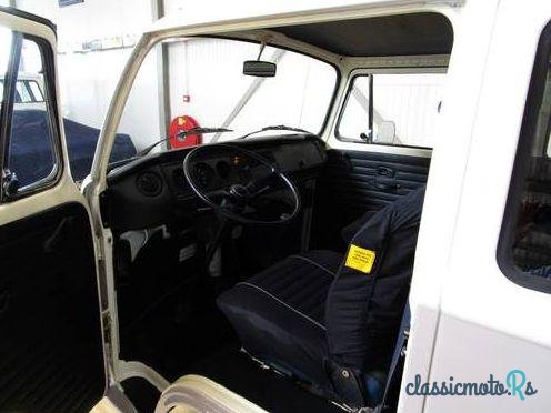 1977' Volkswagen Camper T2B 2.0L photo #1