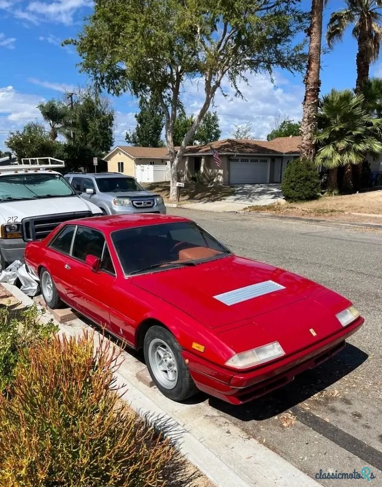 1980' Ferrari 400 photo #1