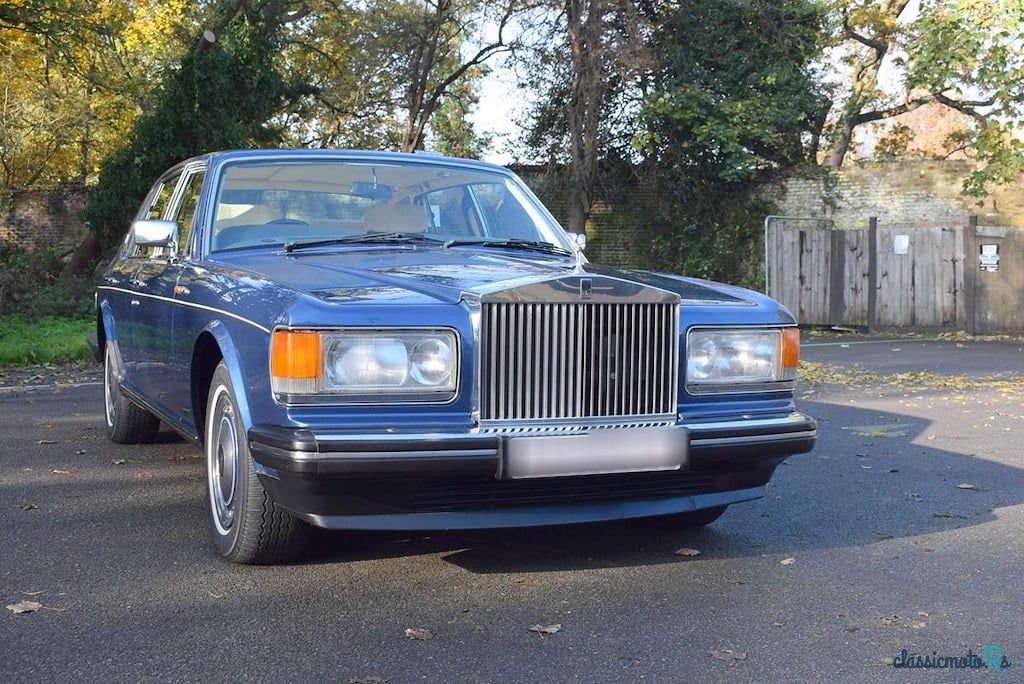 1990' Rolls-Royce Silver Spirit photo #3