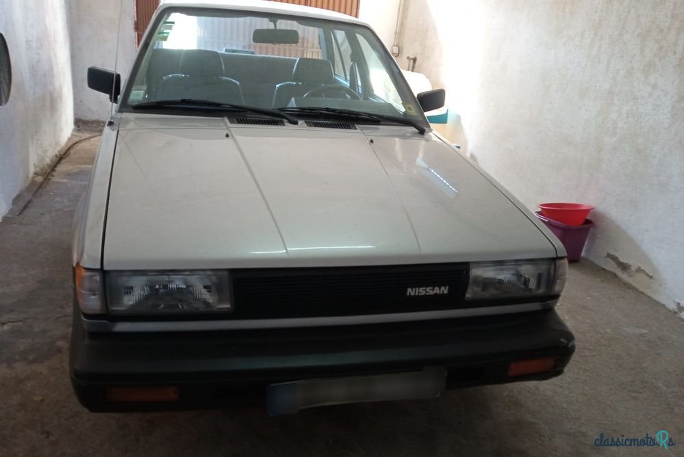 1988' Nissan Serena photo #2