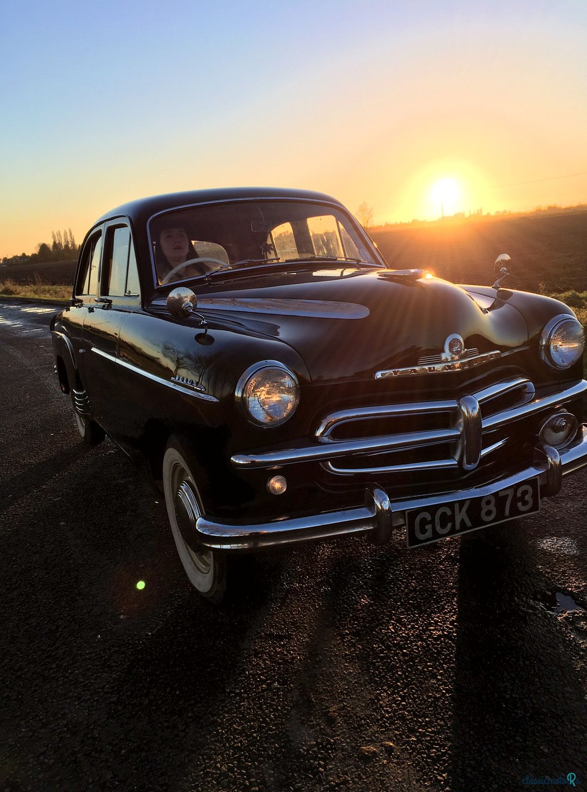 1954' Vauxhall Velox photo #1