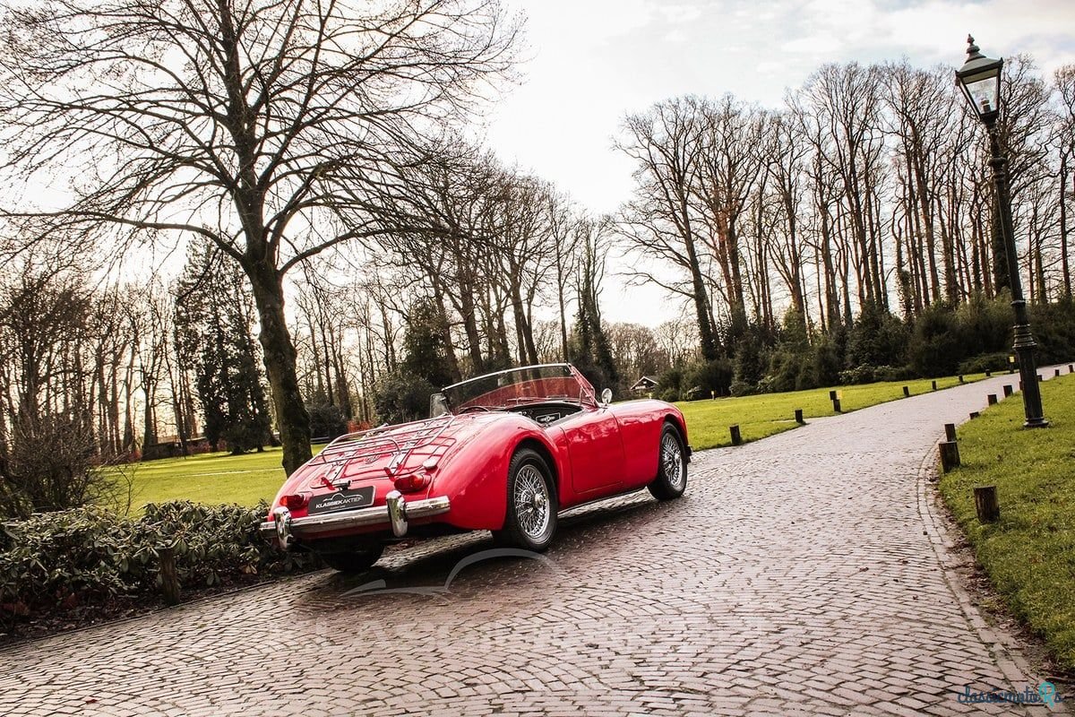 1958' MG MGA photo #5