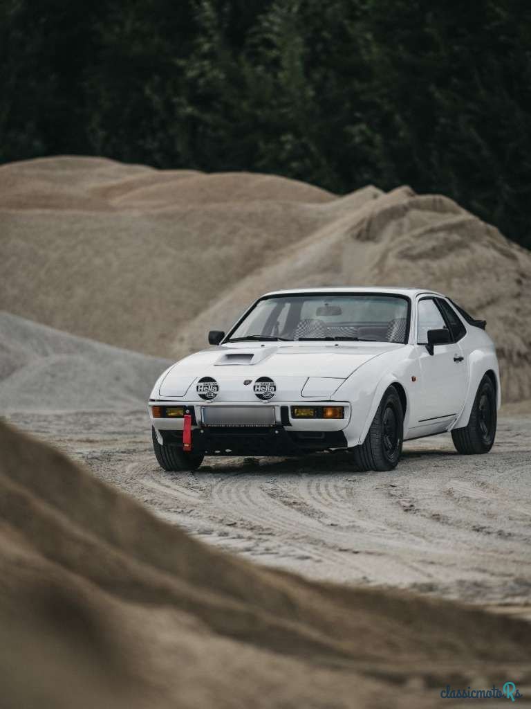 1976' Porsche 924 photo #4