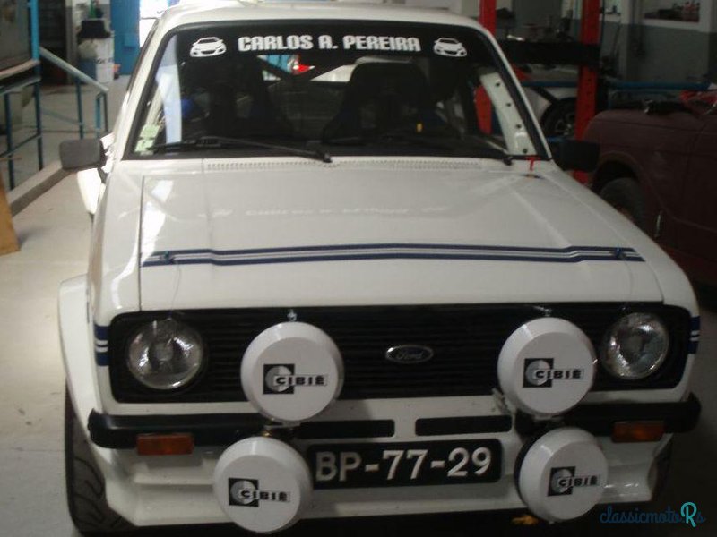 1976' Ford Escort Mk2 Réplica photo #3