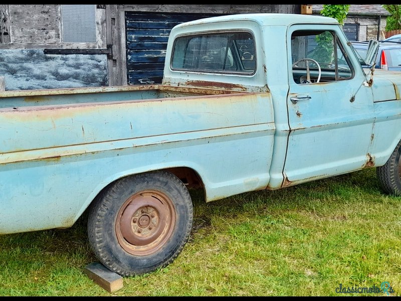 1967' Ford F-100 photo #5