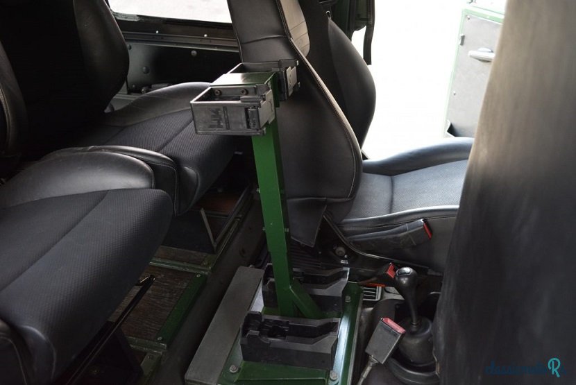 1991' Mercedes-Benz 250 photo #5