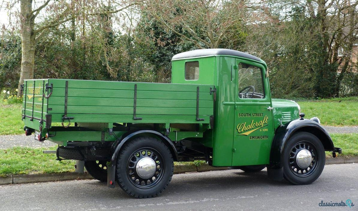1939' Morris 10 Cwt Drop Side Truck photo #3