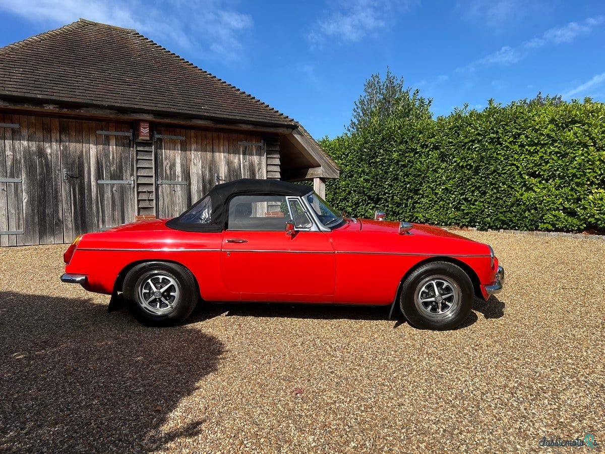 1969' MG MGB photo #5