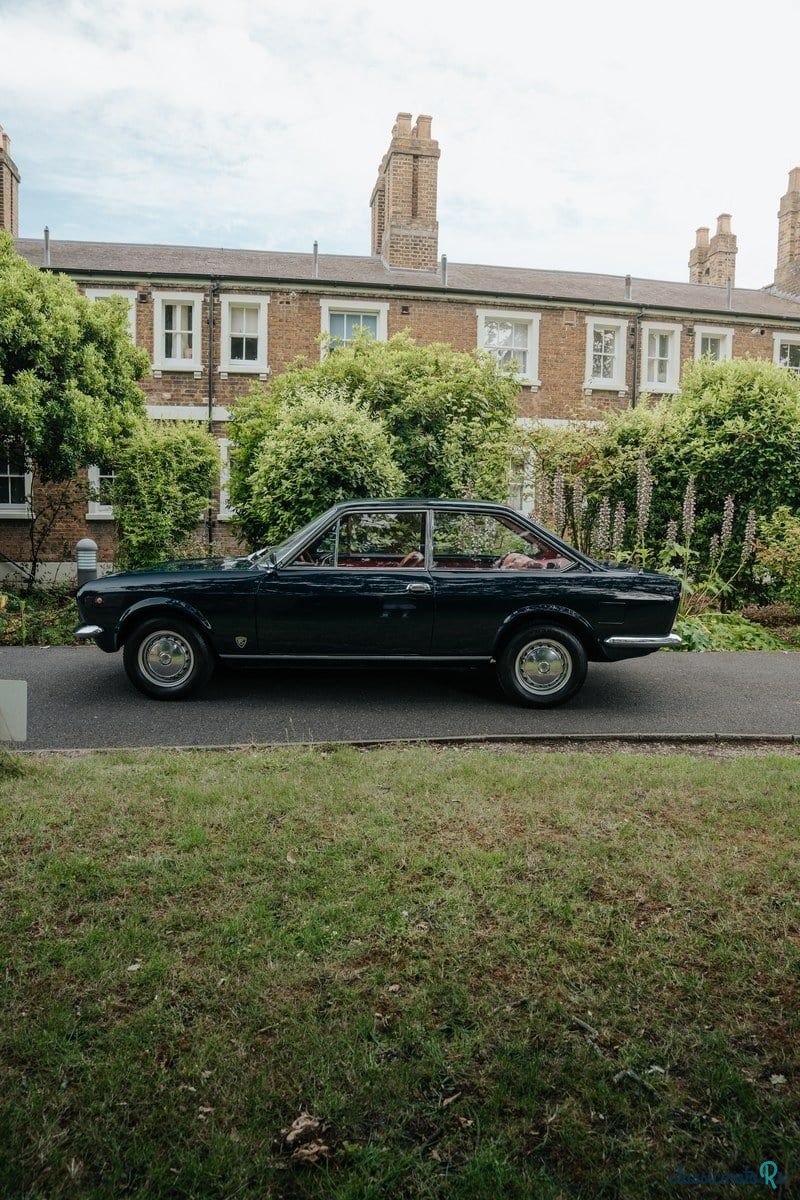 1971' Fiat 124 photo #3
