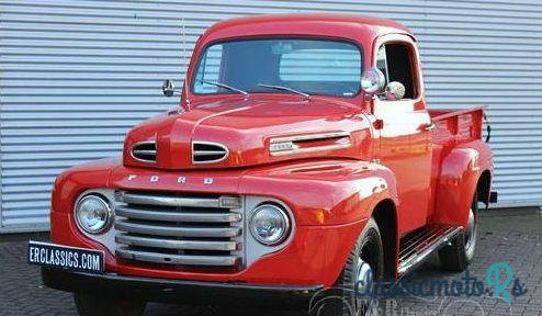 1948' Ford F3 Pick Up photo #4