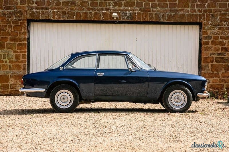 1970' Alfa Romeo 1900 photo #5
