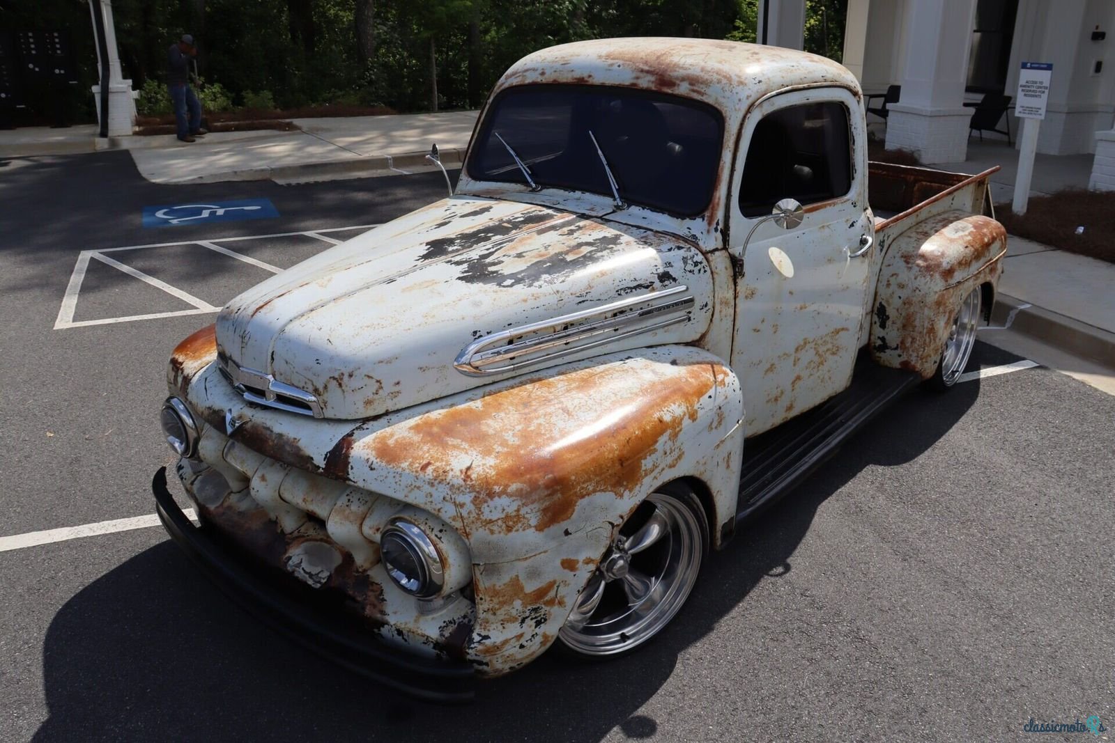1951' Ford F-1 photo #4