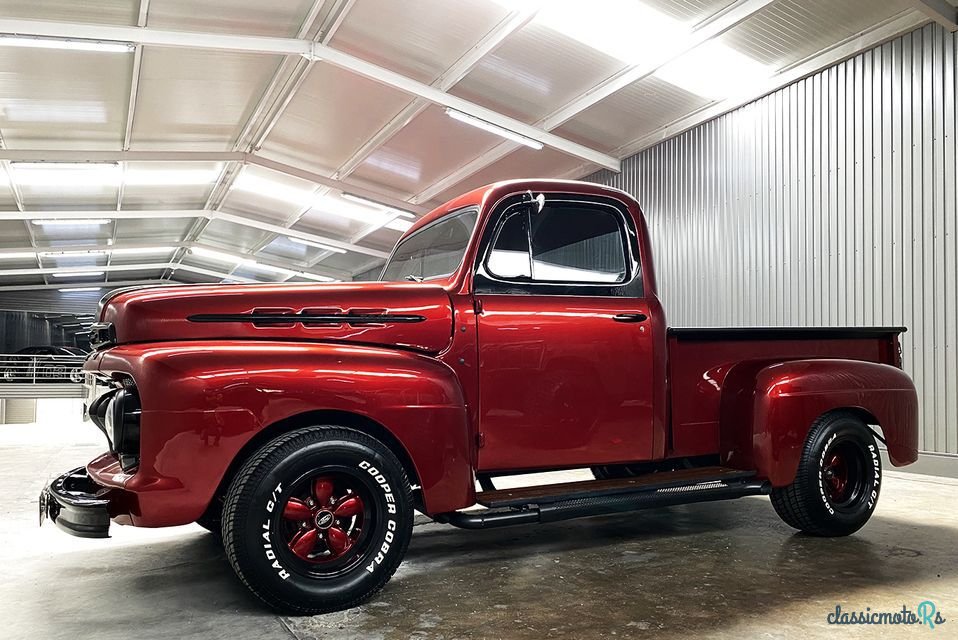 1952' Ford F-100 photo #3