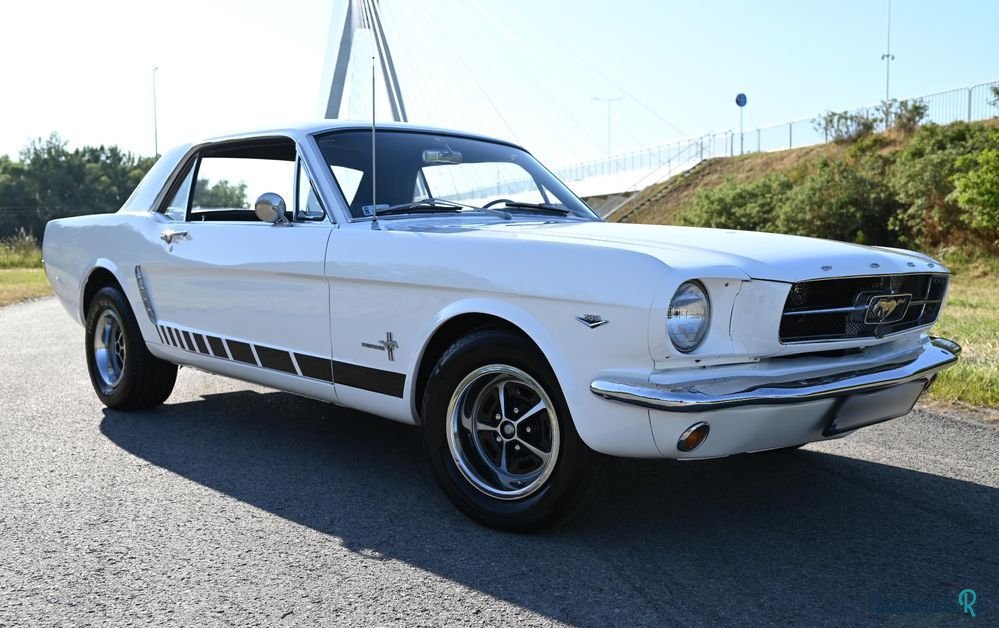 1965' Ford Mustang photo #2