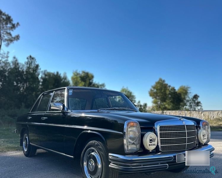 1974' Mercedes-Benz 230 photo #5