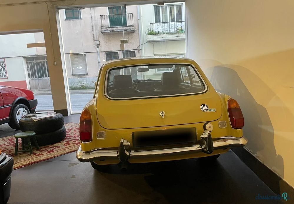 1973' MG MGB Gt photo #4